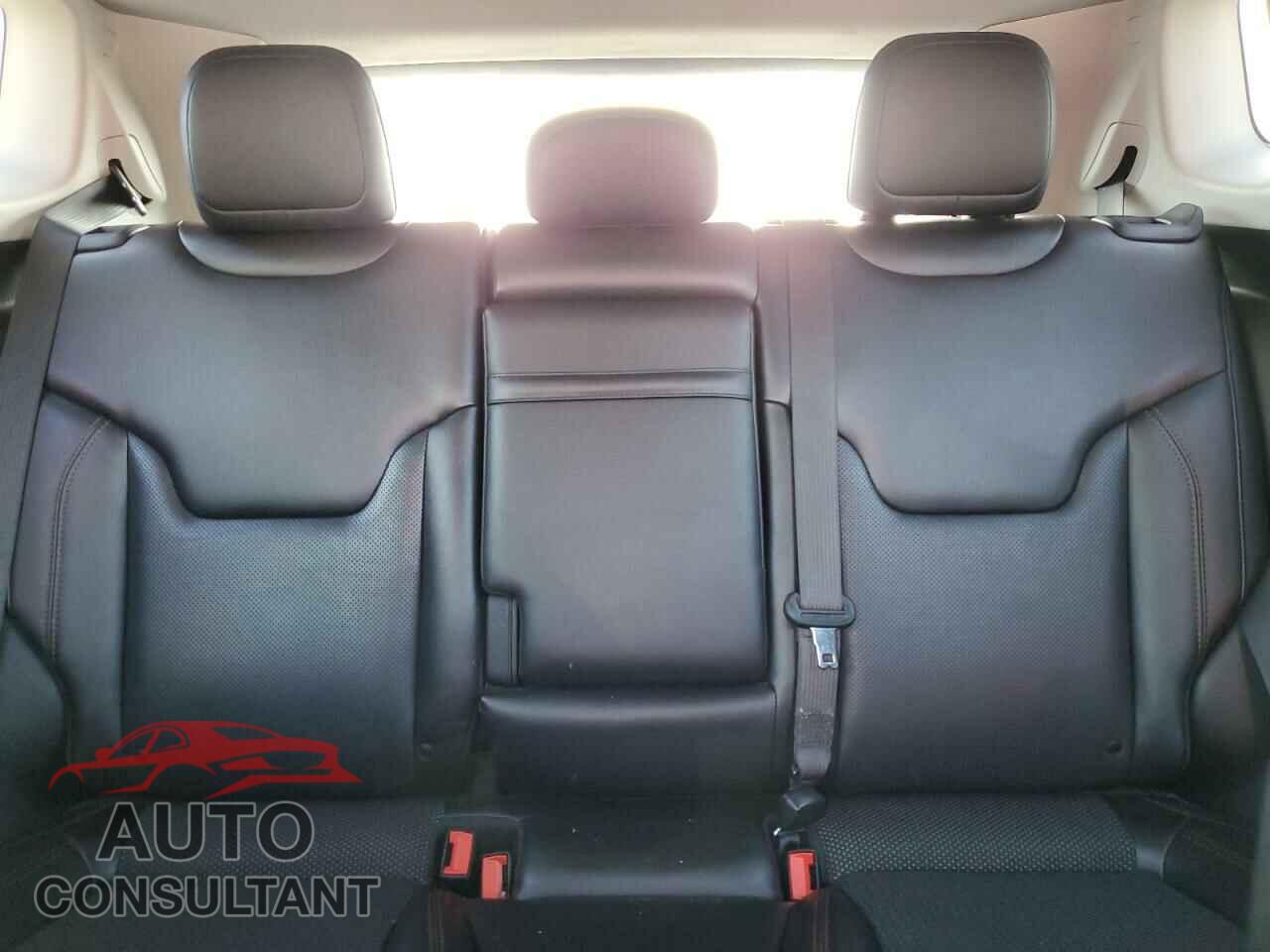 JEEP COMPASS 2019 - 3C4NJCCB4KT664132