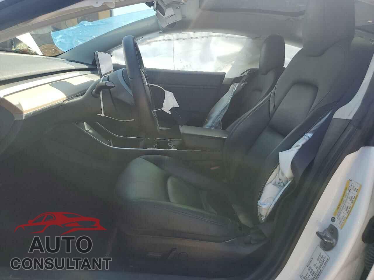 TESLA MODEL 3 2020 - 5YJ3E1EB0LF618987