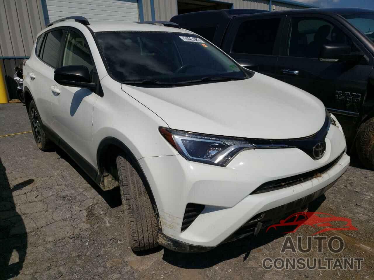TOYOTA RAV4 2017 - JTMBFREV3HJ125967
