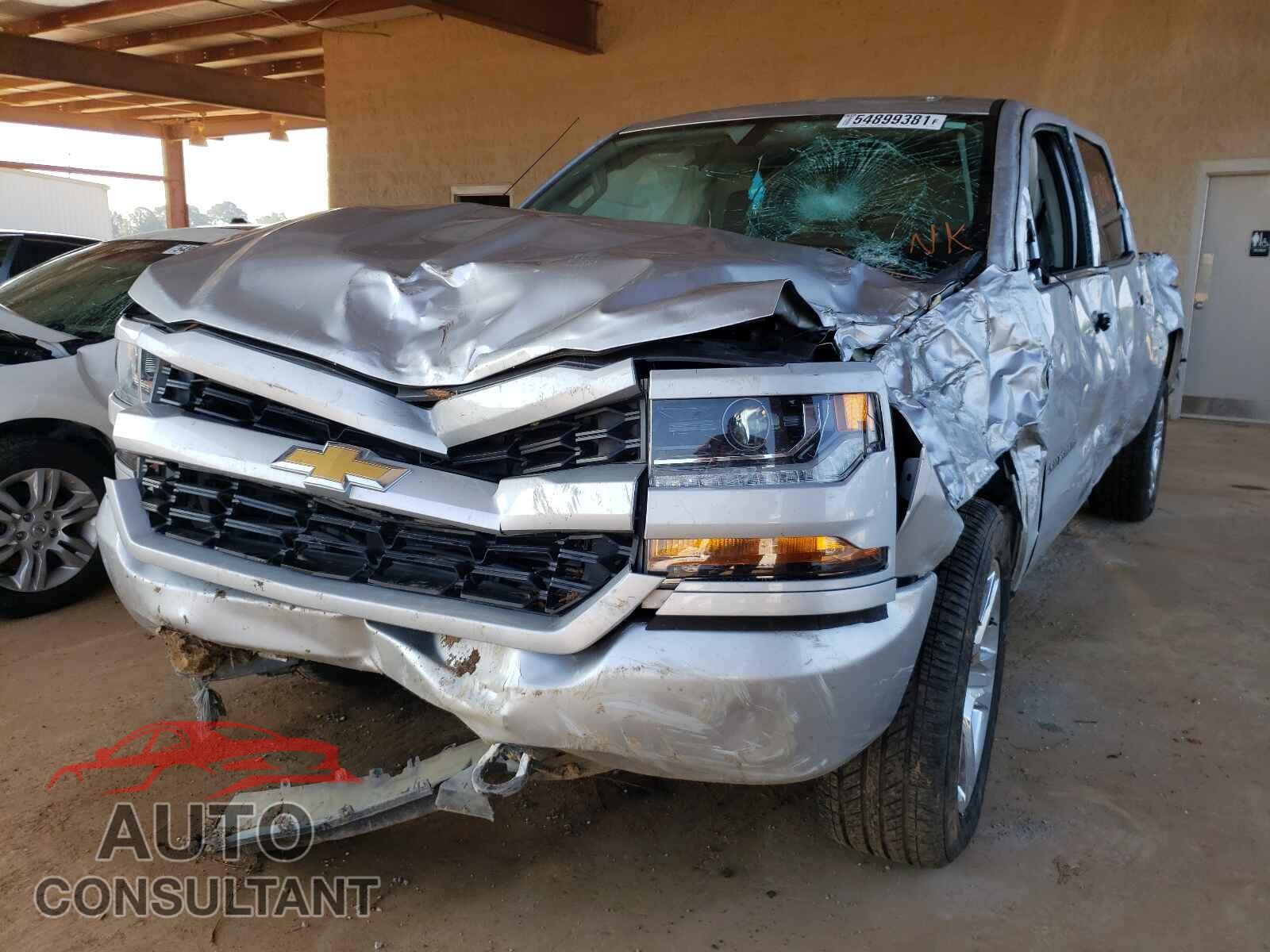 CHEVROLET SILVERADO 2018 - 3GCPCPEC2JG337526