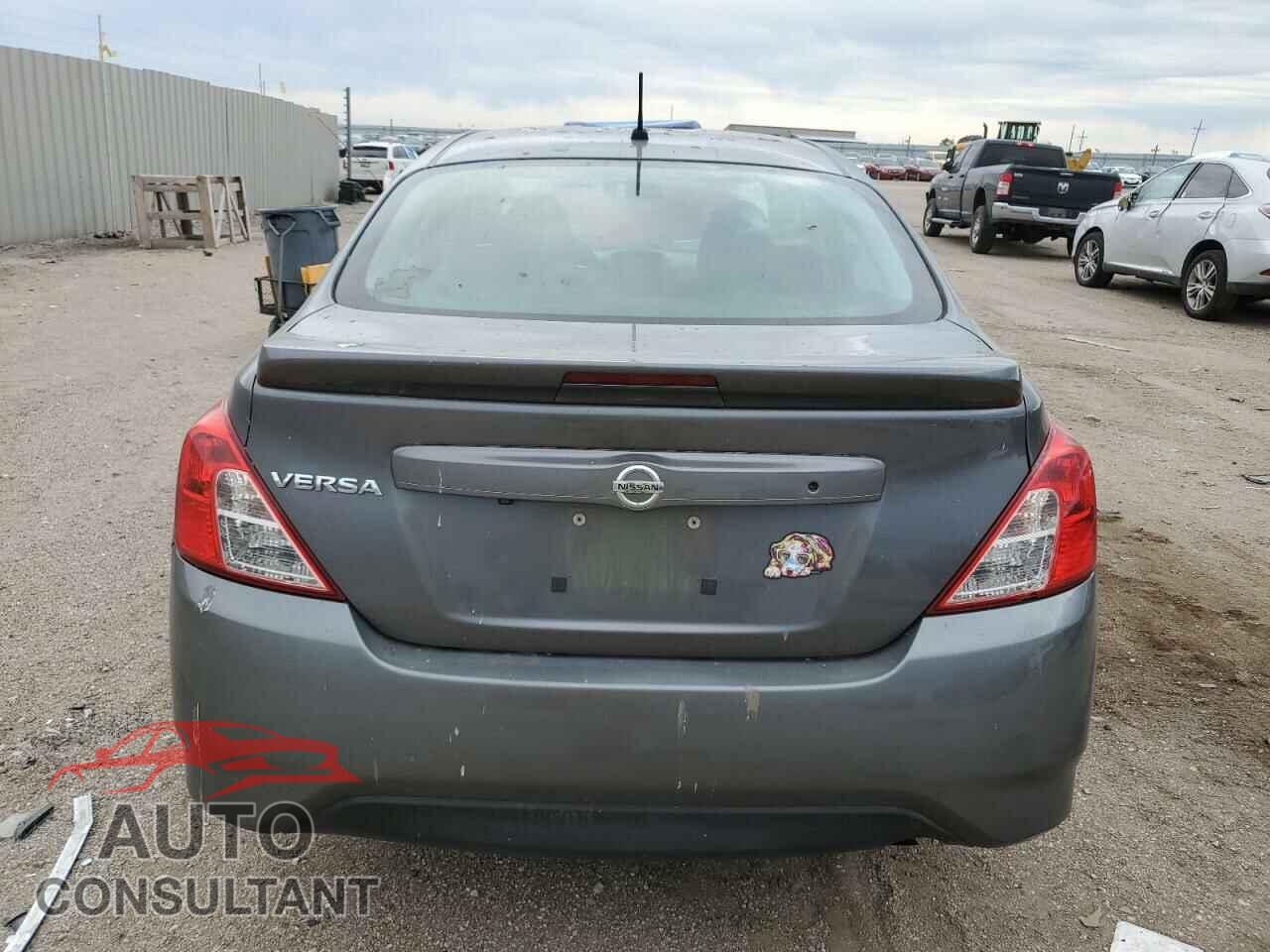 NISSAN VERSA 2019 - 3N1CN7AP8KL828423