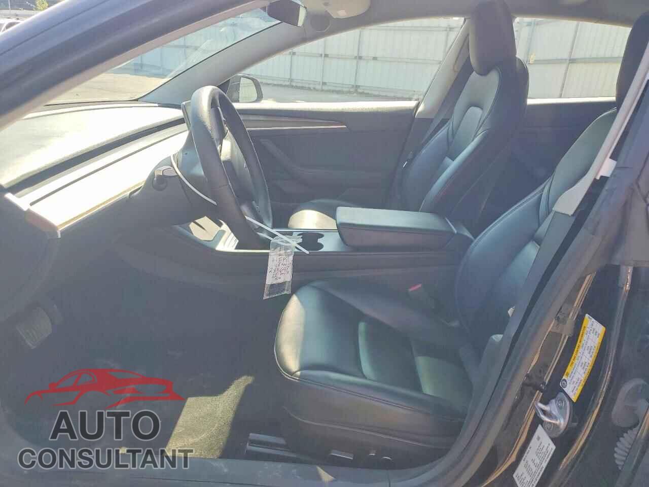 TESLA MODEL 3 2022 - 5YJ3E1EB4NF285647