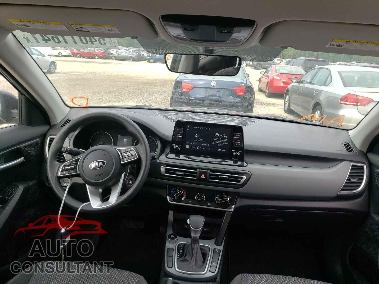 KIA SELTOS 2021 - KNDEPCAA2M7158976