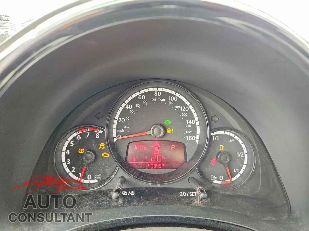 VOLKSWAGEN BEETLE 2016 - 3VWF17AT8GM607986