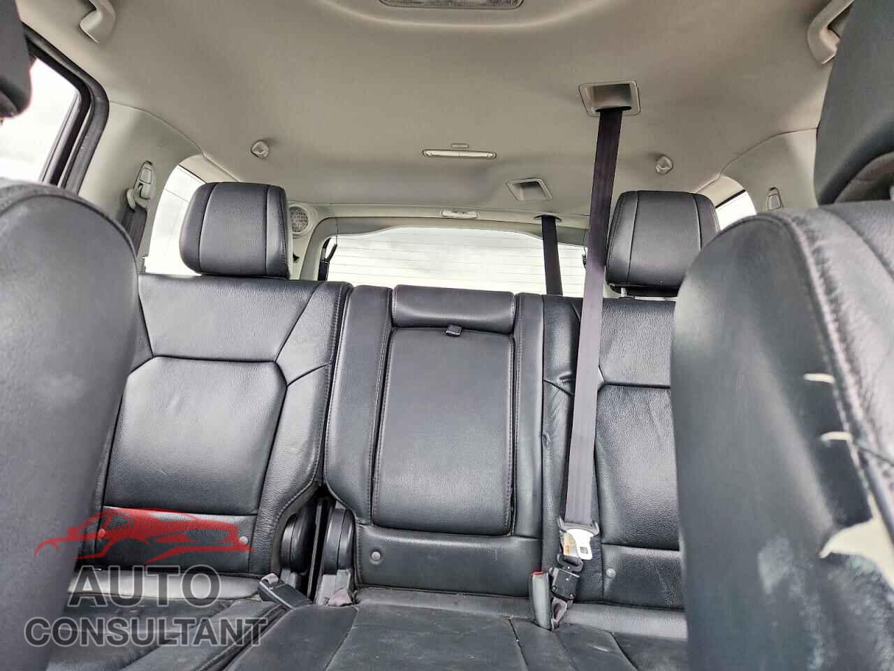 HONDA PILOT 2014 - 5FNYF4H95EB001441