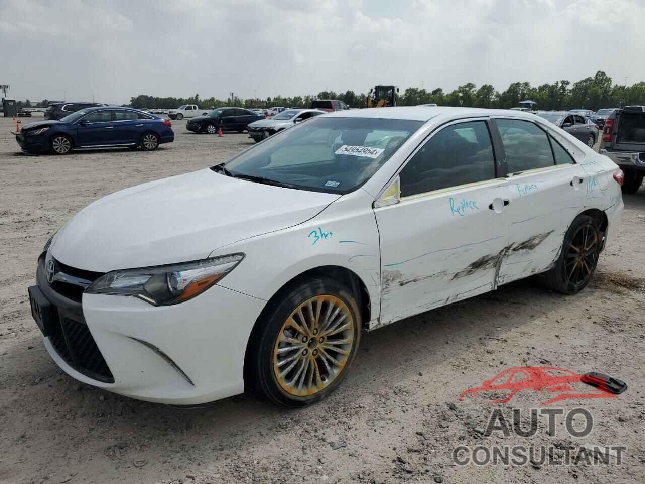 TOYOTA CAMRY 2016 - 4T1BF1FK4GU260731