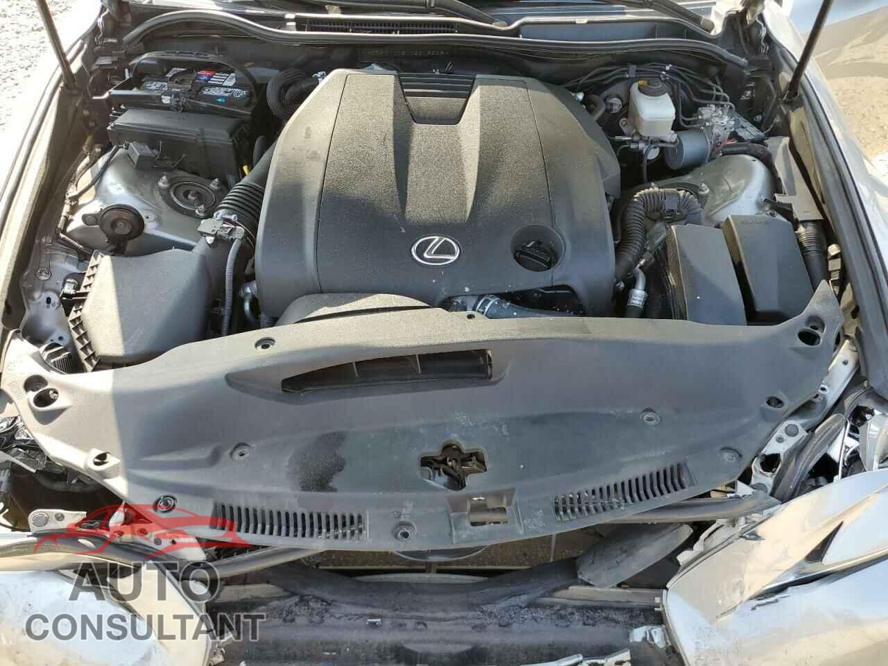 LEXUS IS 2015 - JTHCF1D21F5019549