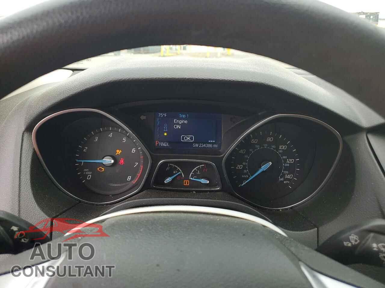 FORD FOCUS 2014 - 1FADP3F2XEL361352