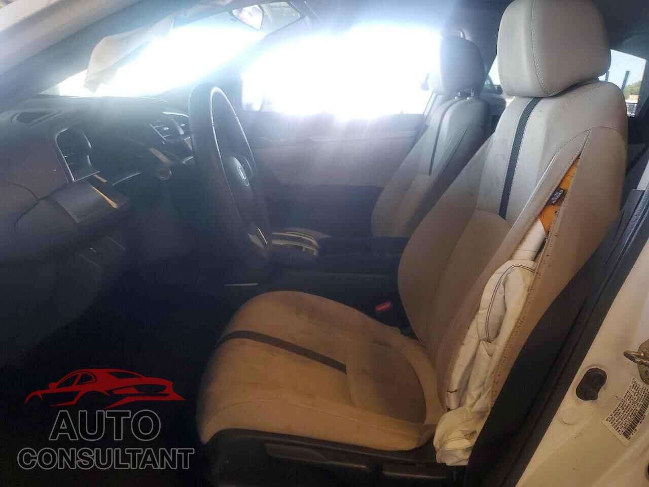 HONDA CIVIC 2017 - 19XFC1F37HE205472