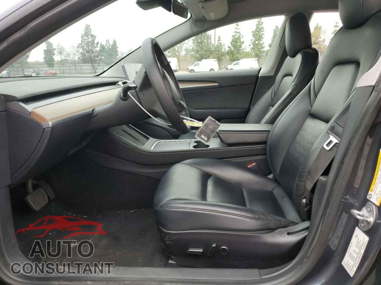 TESLA MODEL 3 2021 - 5YJ3E1EA1MF094970