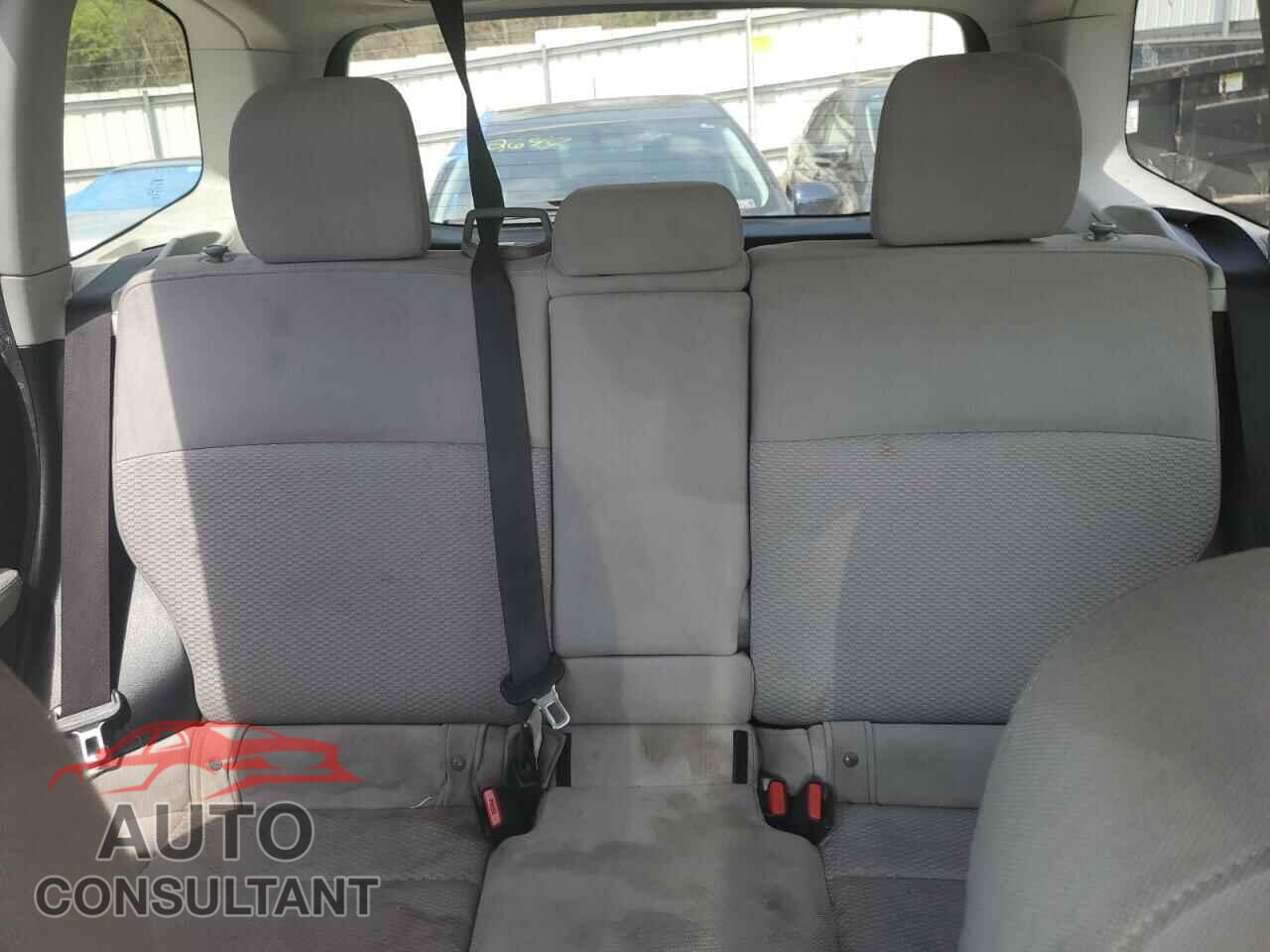 SUBARU FORESTER 2014 - JF2SJAEC3EH557316
