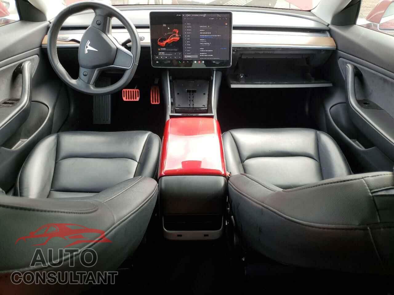 TESLA MODEL 3 2019 - 5YJ3E1EA7KF464008