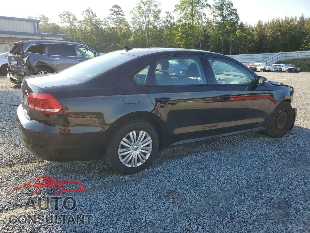VOLKSWAGEN PASSAT 2014 - 1VWAP7A31EC028653