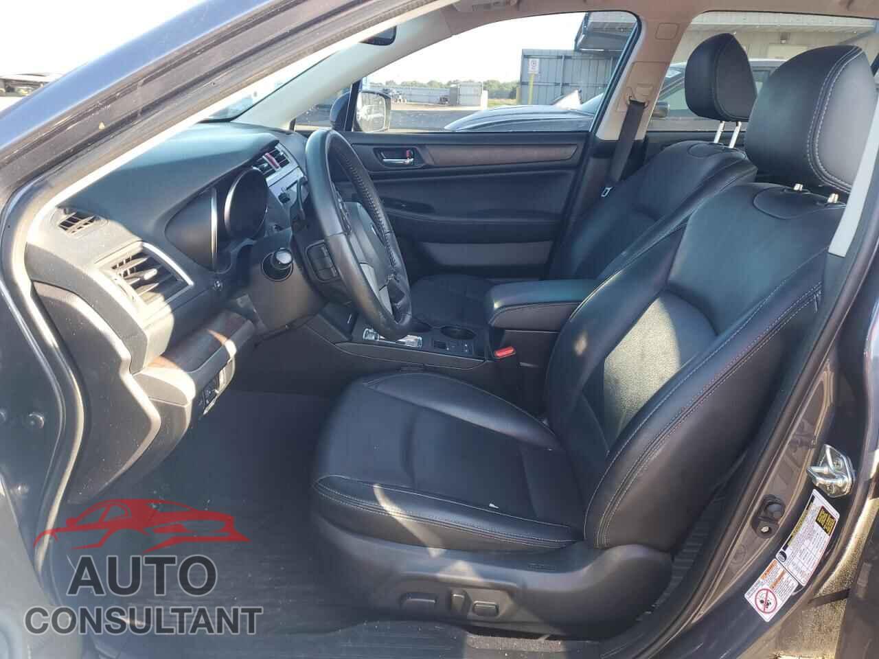 SUBARU OUTBACK 2017 - 4S4BSAKC1H3340313