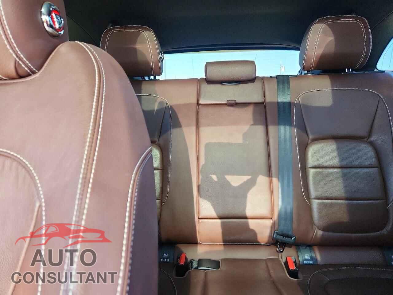 JAGUAR F-PACE 2017 - SADCM2BV8HA892756