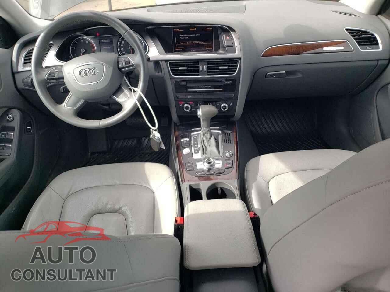 AUDI A4 2014 - WAUFFAFL9EA046120