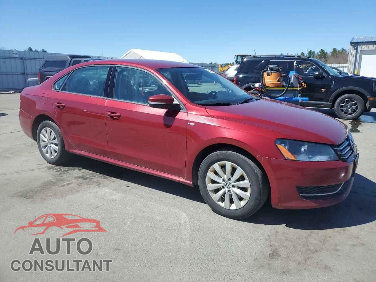 VOLKSWAGEN PASSAT 2015 - 1VWAT7A33FC082100