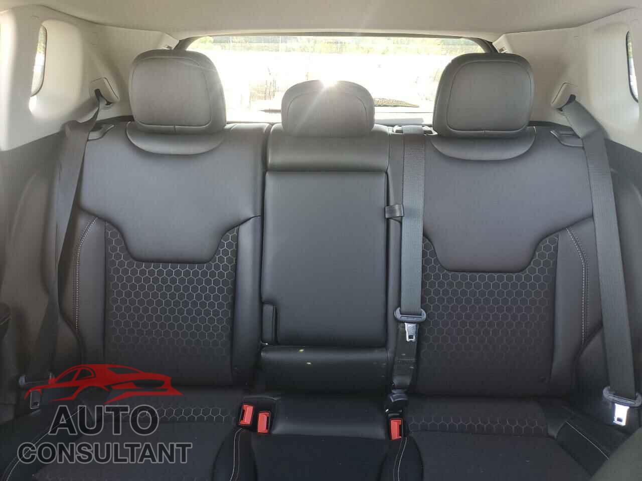 JEEP COMPASS 2021 - 3C4NJDBB2MT563262