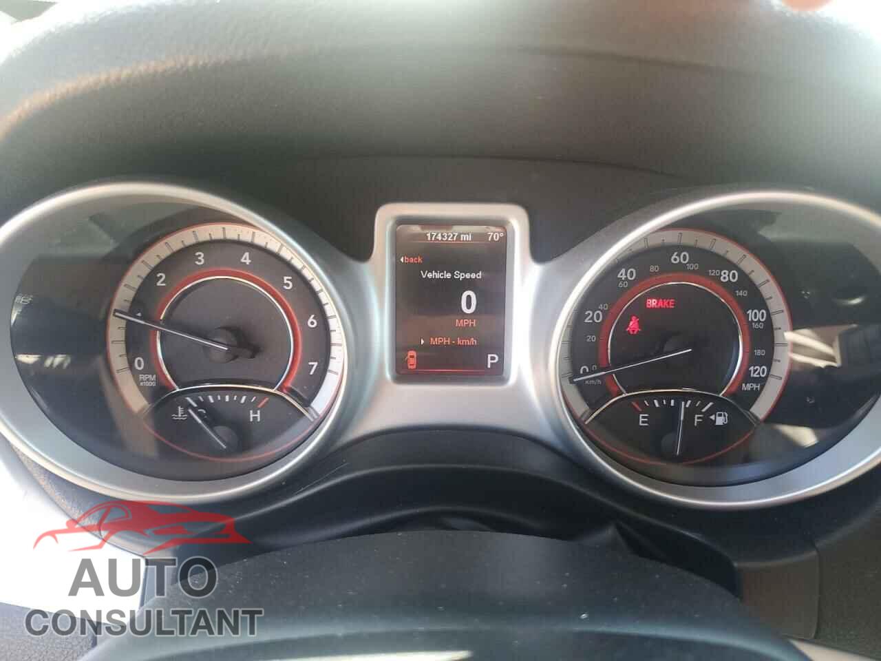 DODGE JOURNEY 2012 - 3C4PDCBG7CT184231