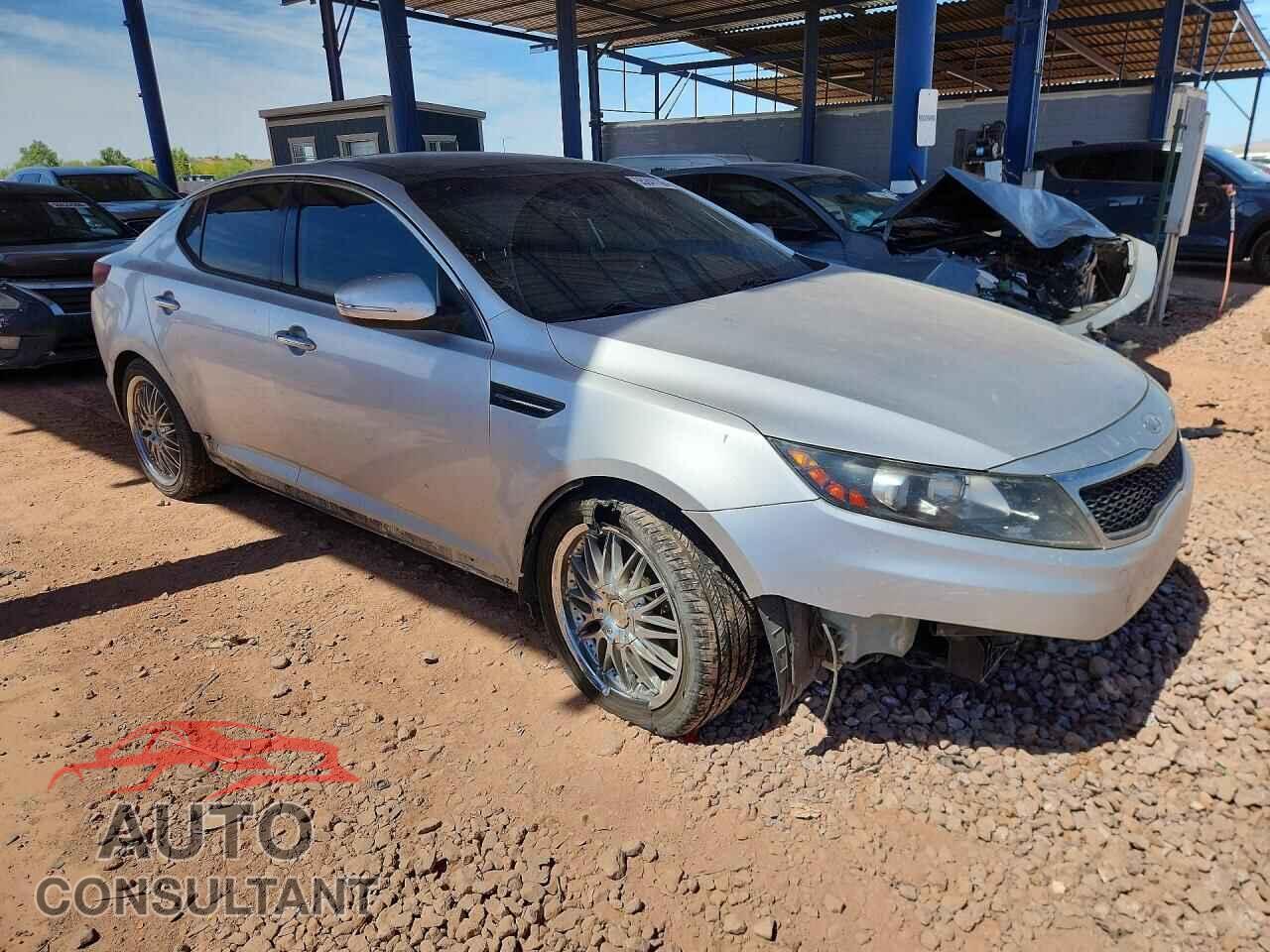 KIA OPTIMA 2011 - KNAGN4A78B5112230