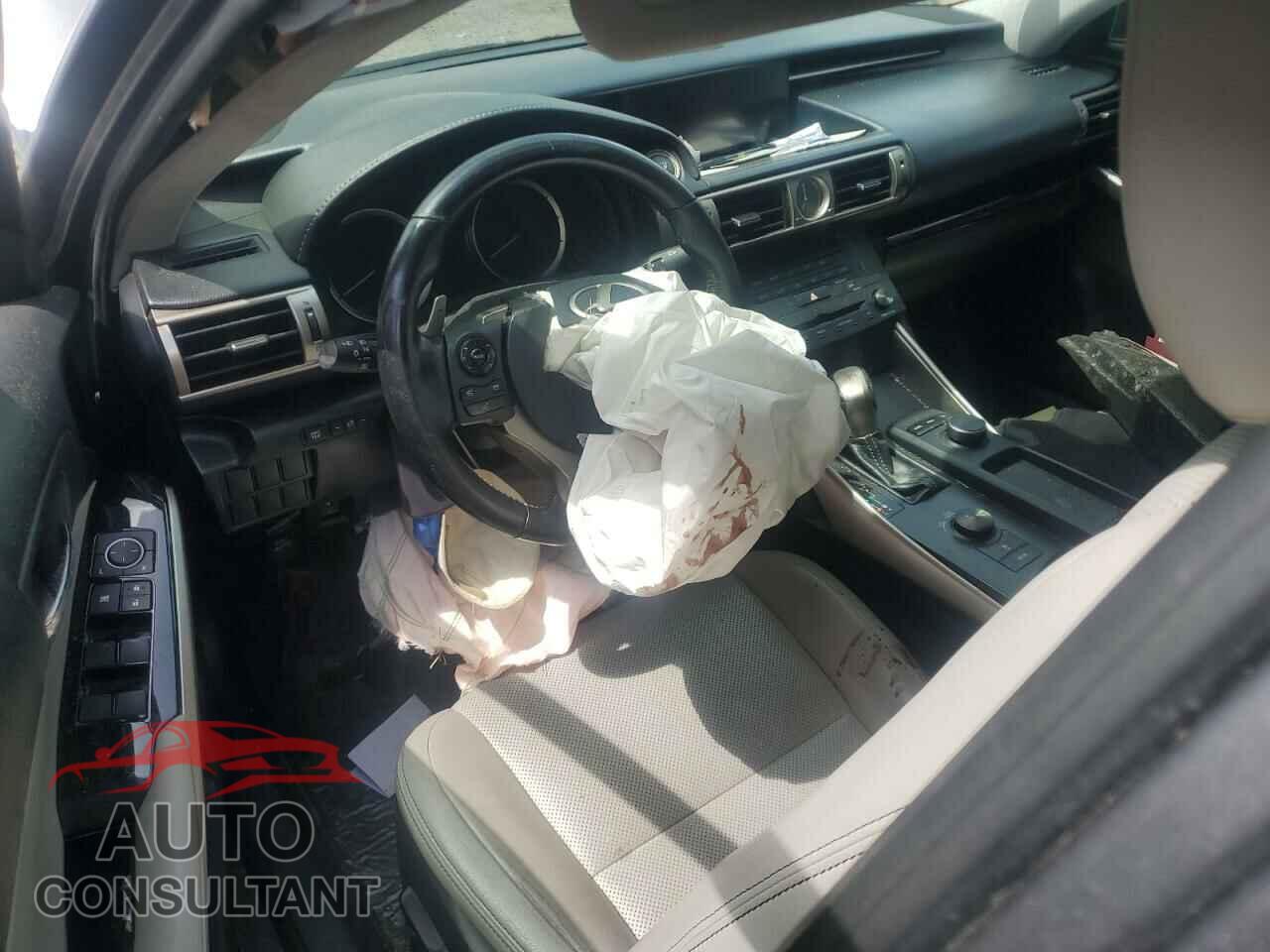 LEXUS IS 2015 - JTHBF1D21F5074353