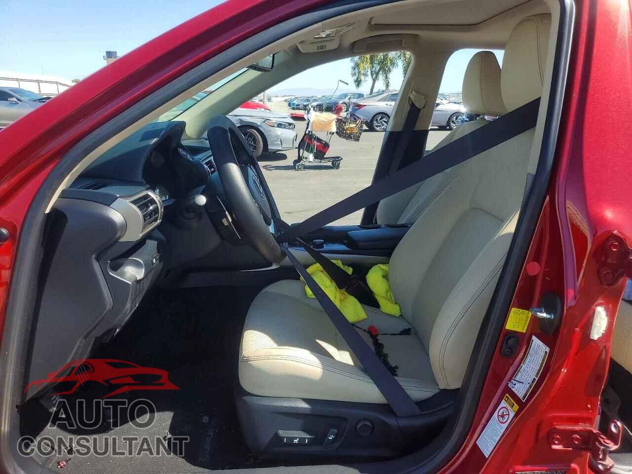 LEXUS IS 2014 - JTHBF1D28E5016030