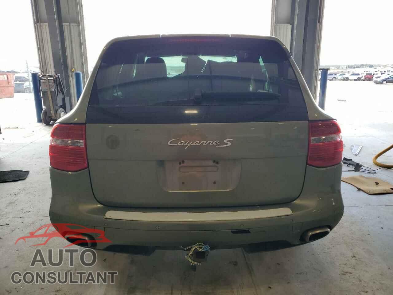 PORSCHE CAYENNE 2009 - WP1AB29P29LA40682