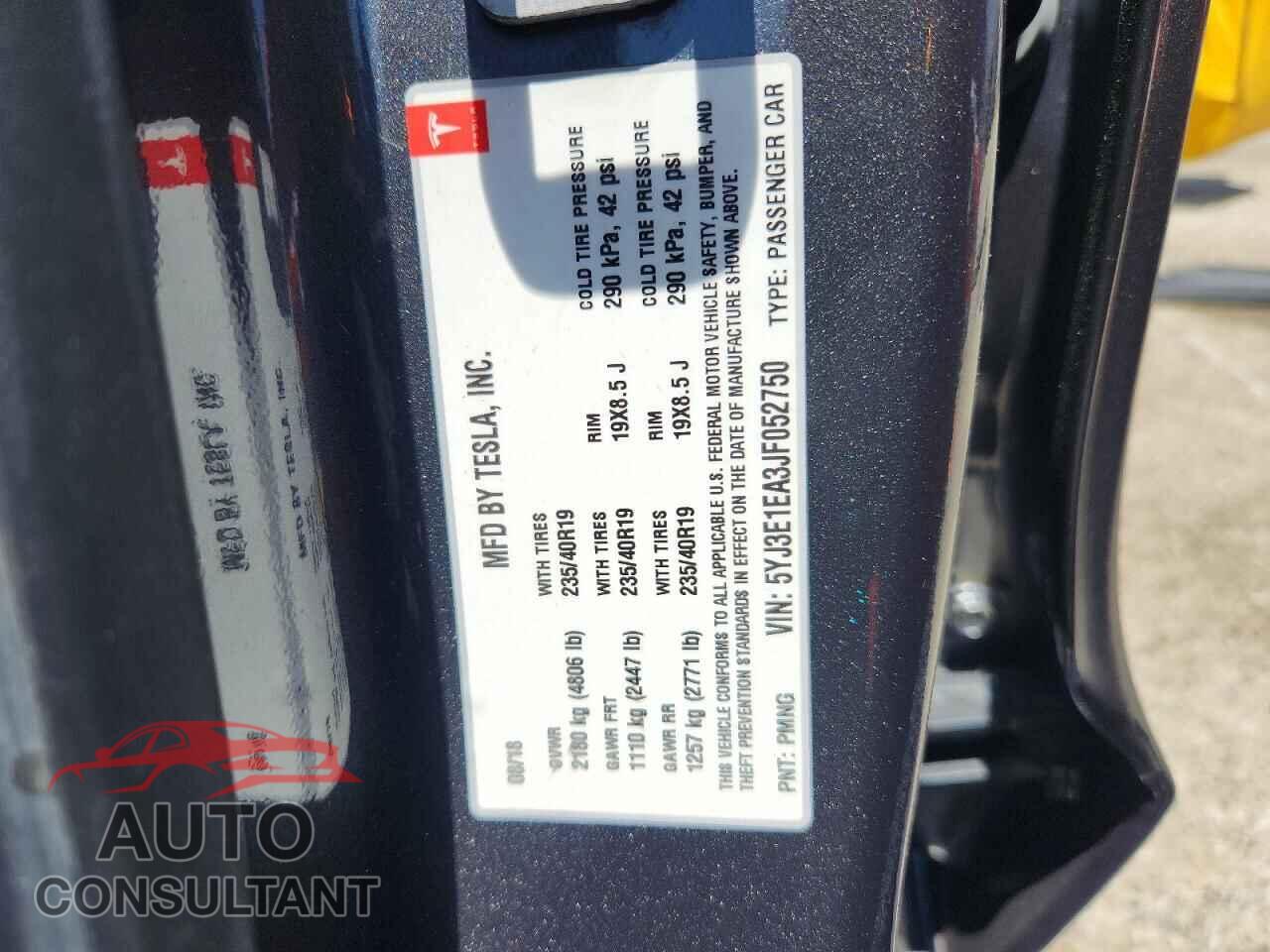 TESLA MODEL 3 2018 - 5YJ3E1EA3JF052750