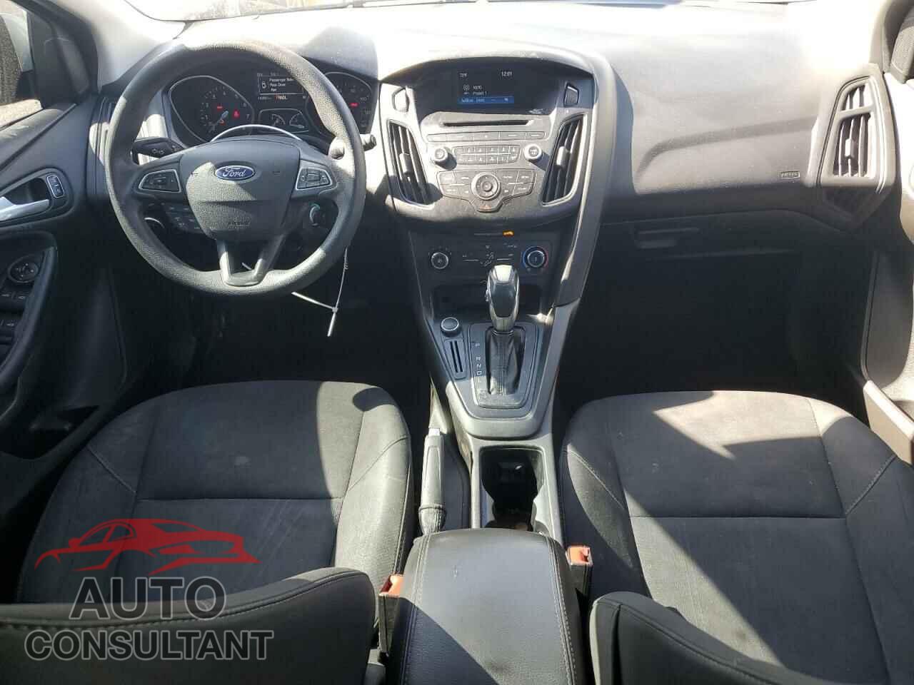 FORD FOCUS 2016 - 1FADP3K28GL284960