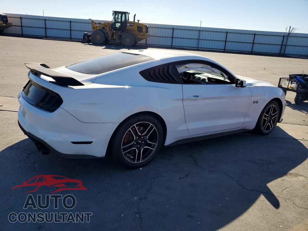 FORD MUSTANG 2018 - 1FA6P8CF4J5133777