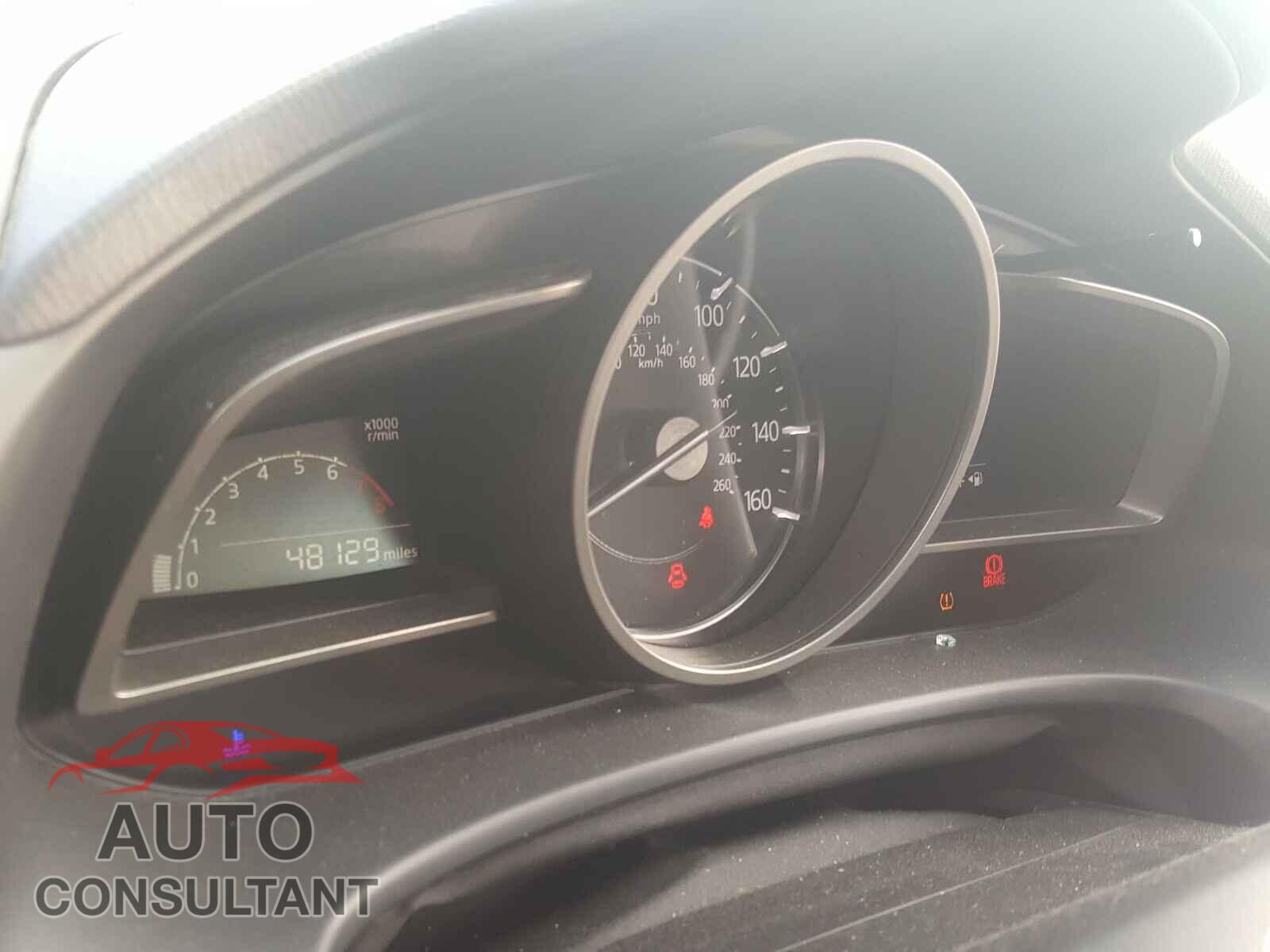 MAZDA 3 2017 - 3MZBN1U79HM155305