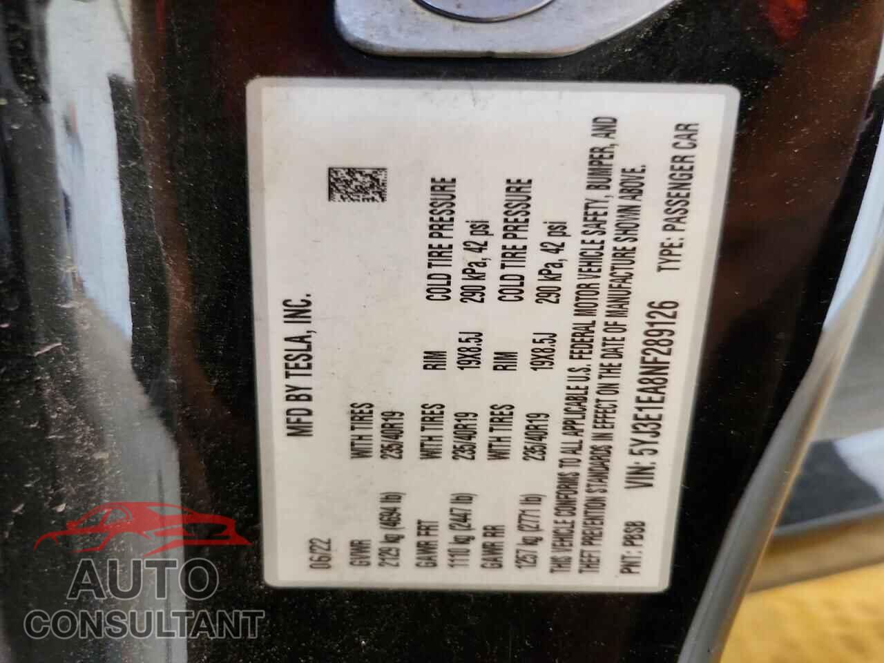 TESLA MODEL 3 2022 - 5YJ3E1EA8NF289126