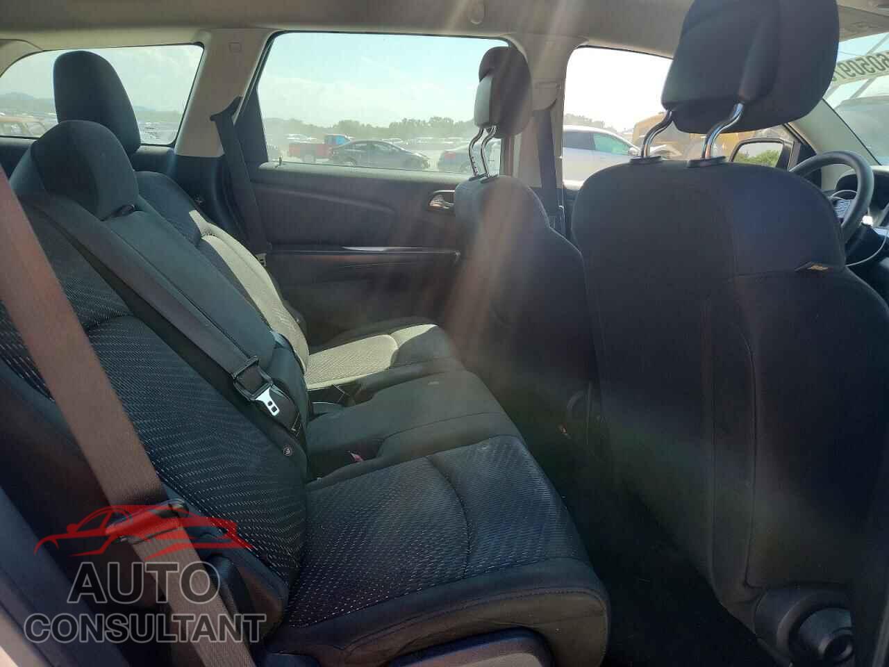 DODGE JOURNEY 2015 - 3C4PDCAB3FT748323