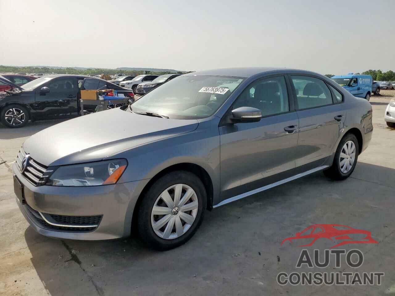 VOLKSWAGEN PASSAT 2013 - 1VWAP7A31DC023676