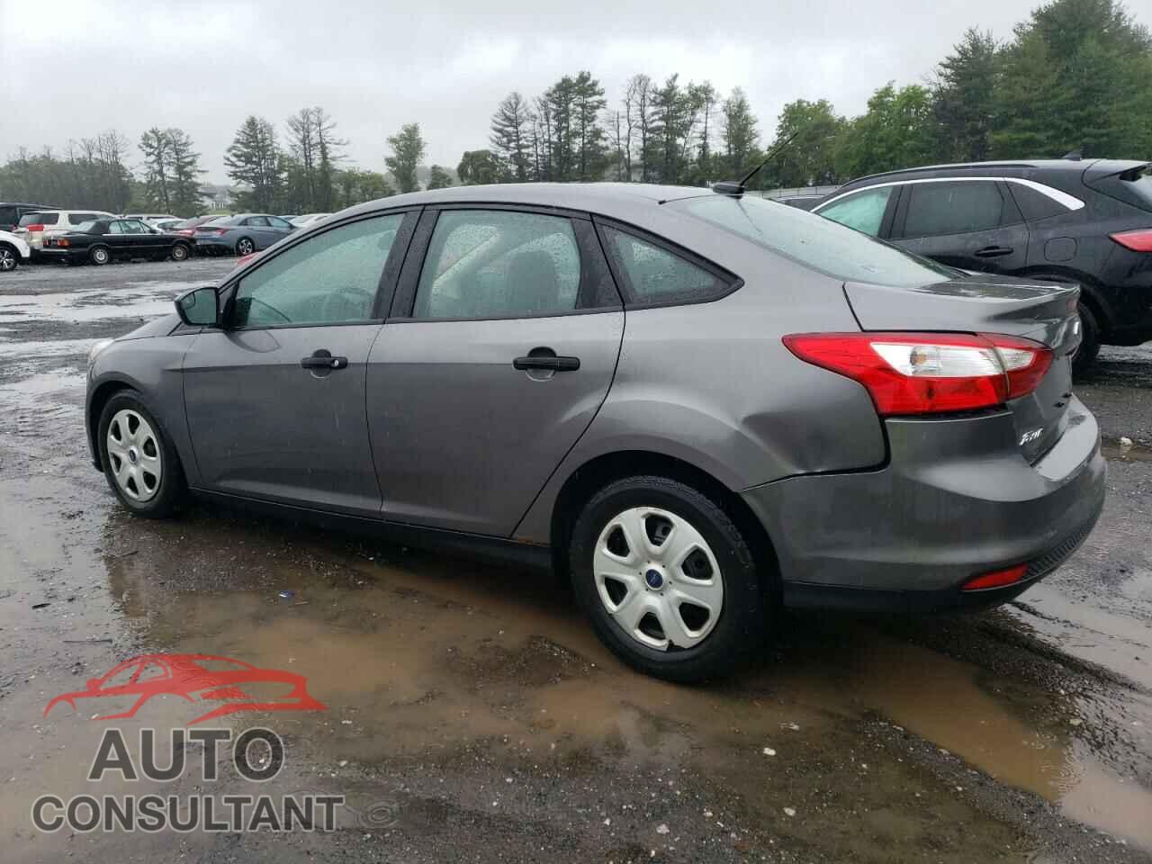 FORD FOCUS 2013 - 1FADP3E20DL173777