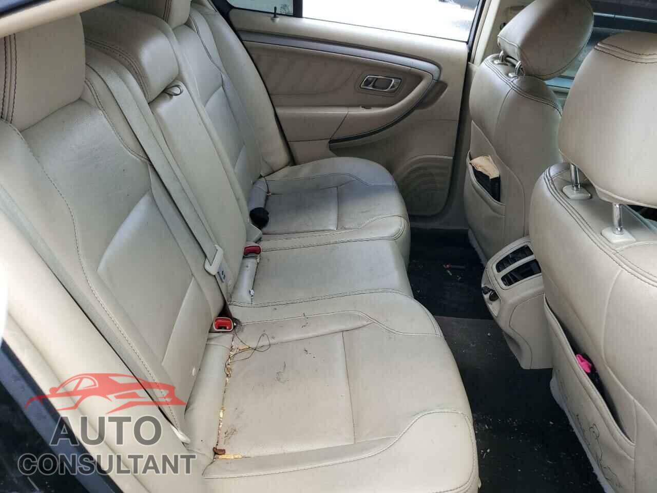 FORD TAURUS 2015 - 1FAHP2E96FG107108