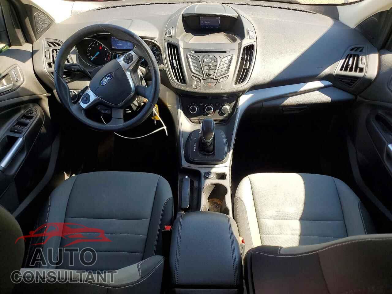 FORD ESCAPE 2015 - 1FMCU9GX4FUB35777