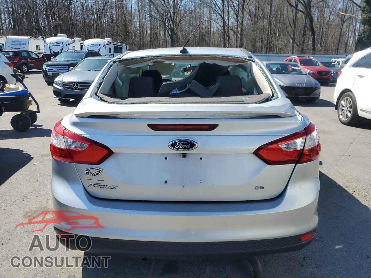 FORD FOCUS 2014 - 1FADP3F28EL297649