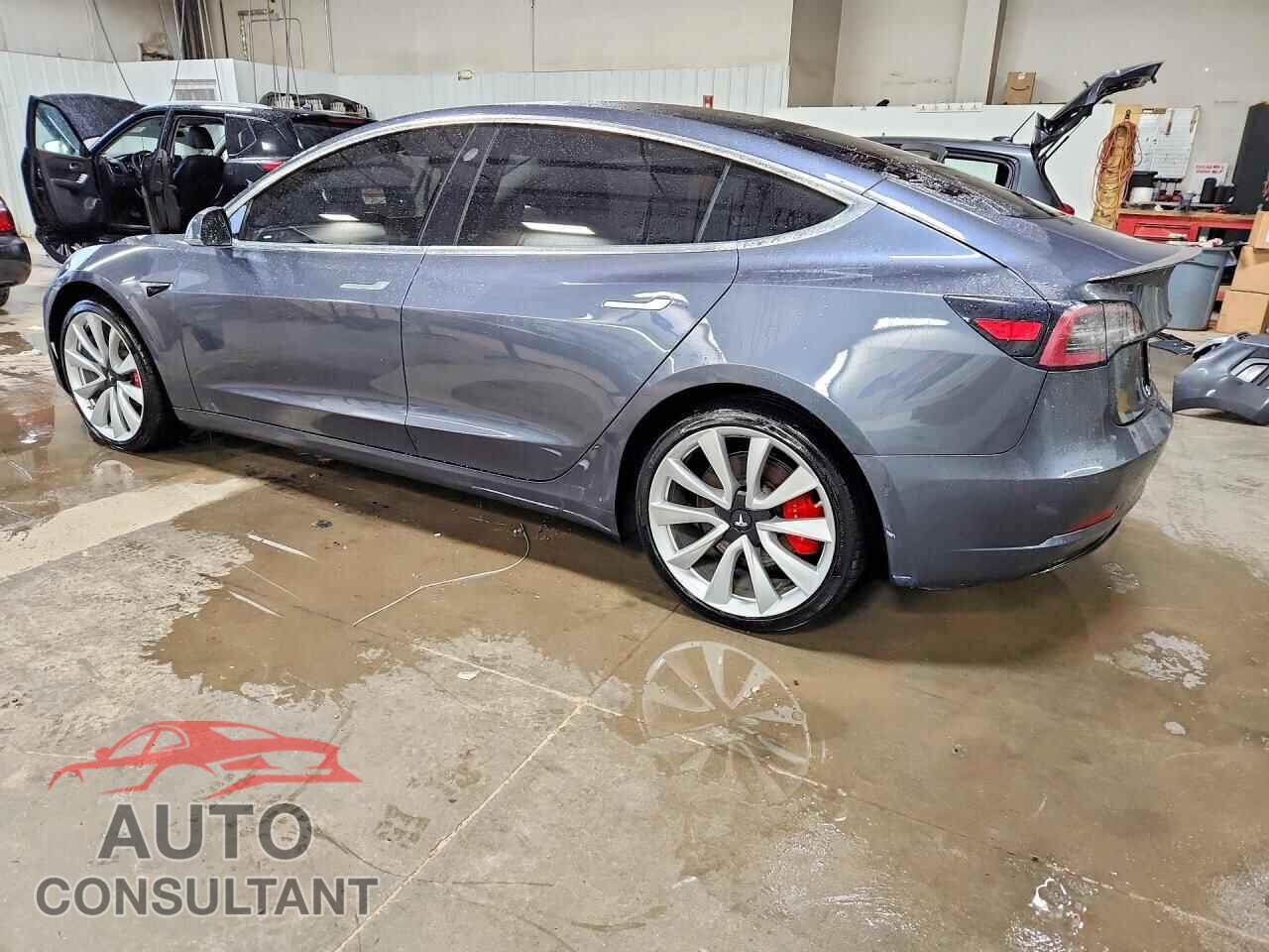 TESLA MODEL 3 2019 - 5YJ3E1EB0KF413507