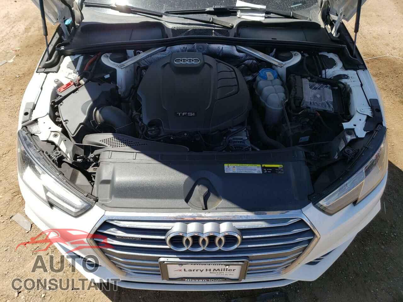 AUDI A4 2017 - WAUDNAF42HN045861
