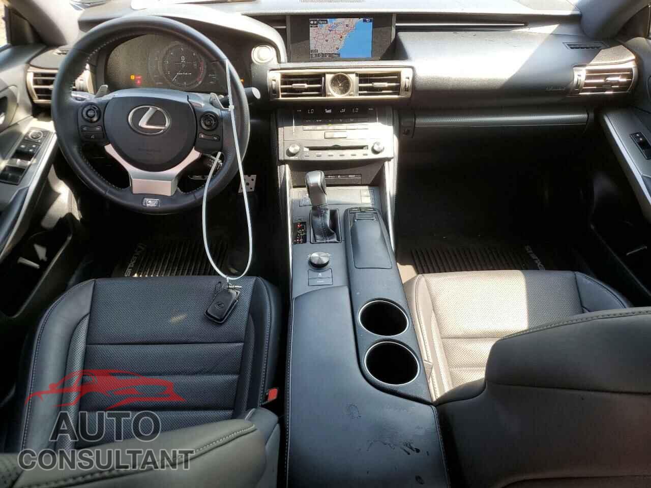 LEXUS IS 2015 - JTHCF1D29F5024448