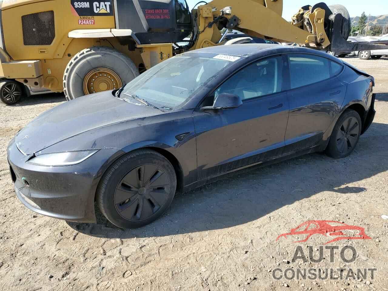 TESLA MODEL 3 2024 - 5YJ3E1EA8RF824803