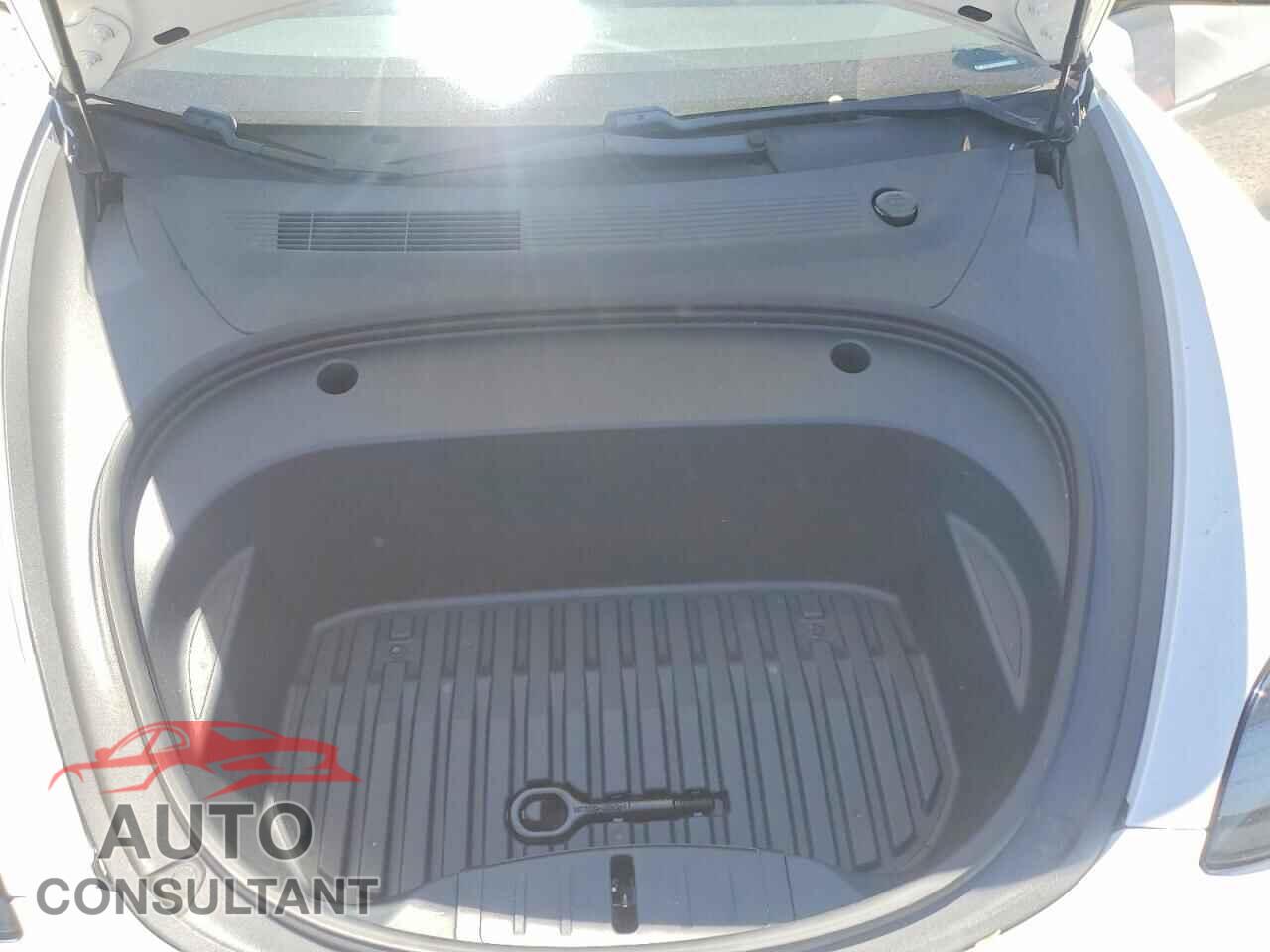 TESLA MODEL 3 2021 - 5YJ3E1EA9MF876949