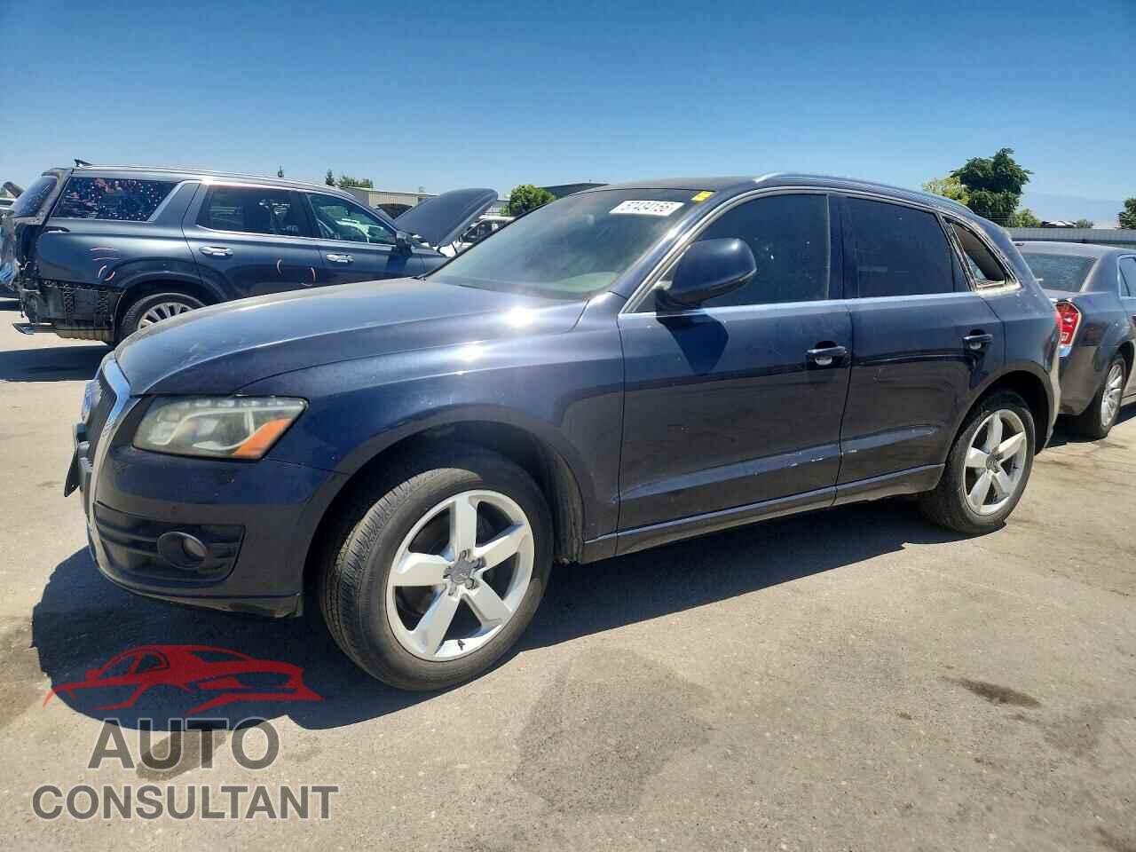 AUDI Q5 2012 - WA1LFAFP1CA124325