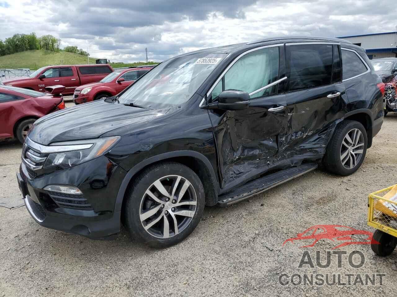 HONDA PILOT 2017 - 5FNYF6H94HB061243