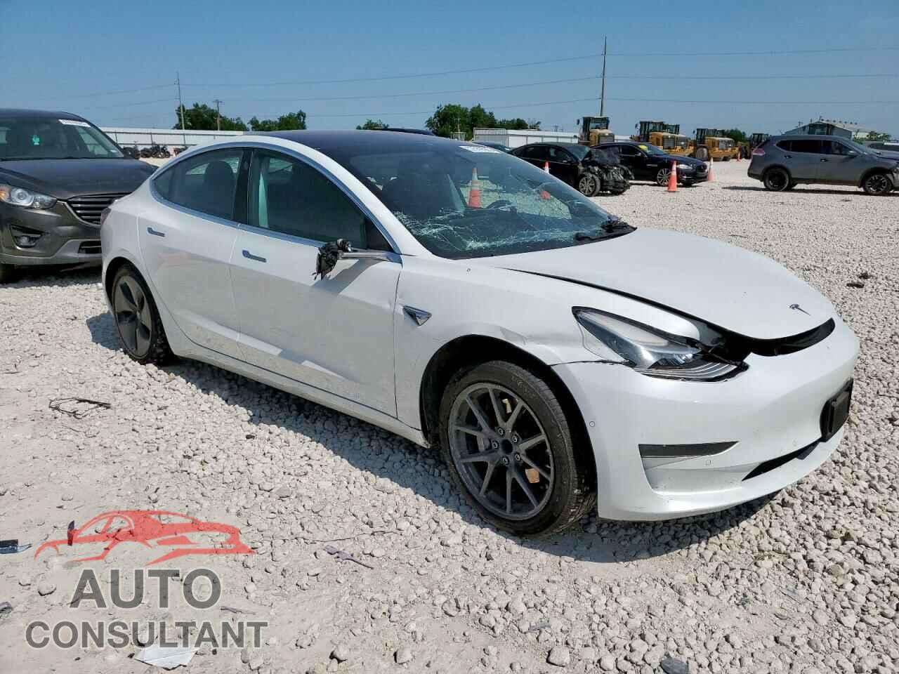 TESLA MODEL 3 2018 - 5YJ3E1EA7JF005740