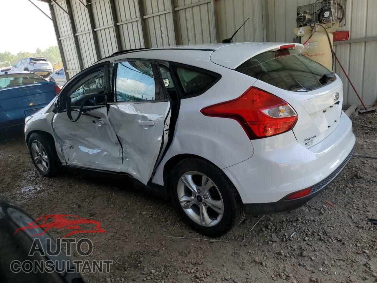 FORD FOCUS 2014 - 1FADP3K21EL317410