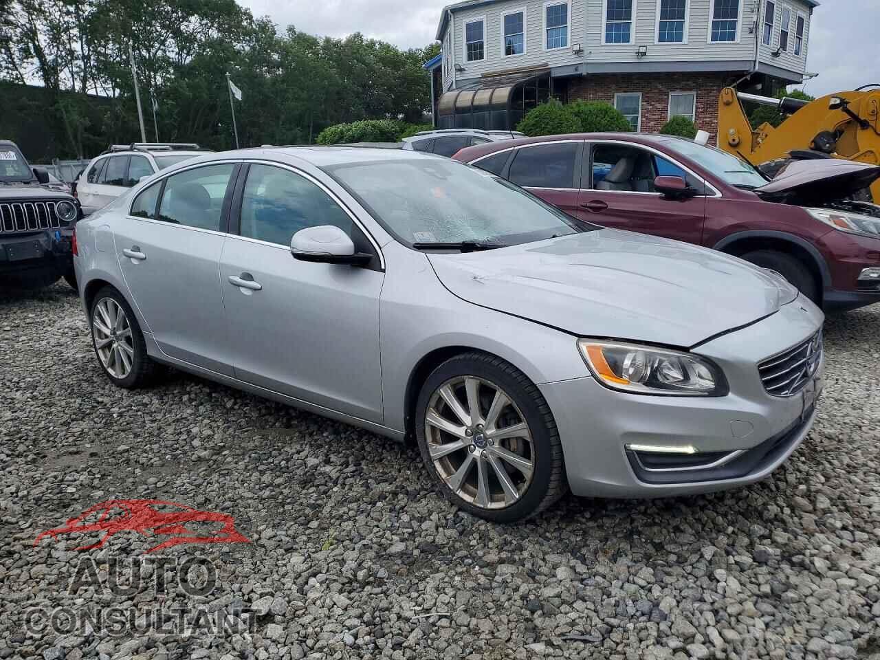 VOLVO S60 2017 - LYV402TK8HB135932