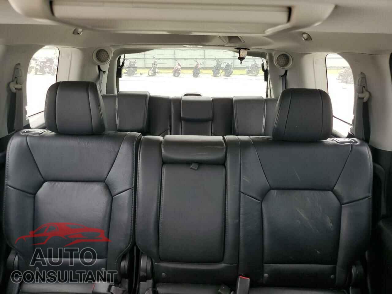 HONDA PILOT 2014 - 5FNYF3H9XEB007701
