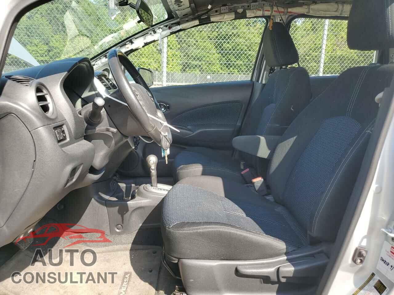 NISSAN VERSA 2017 - 3N1CE2CP3HL364806